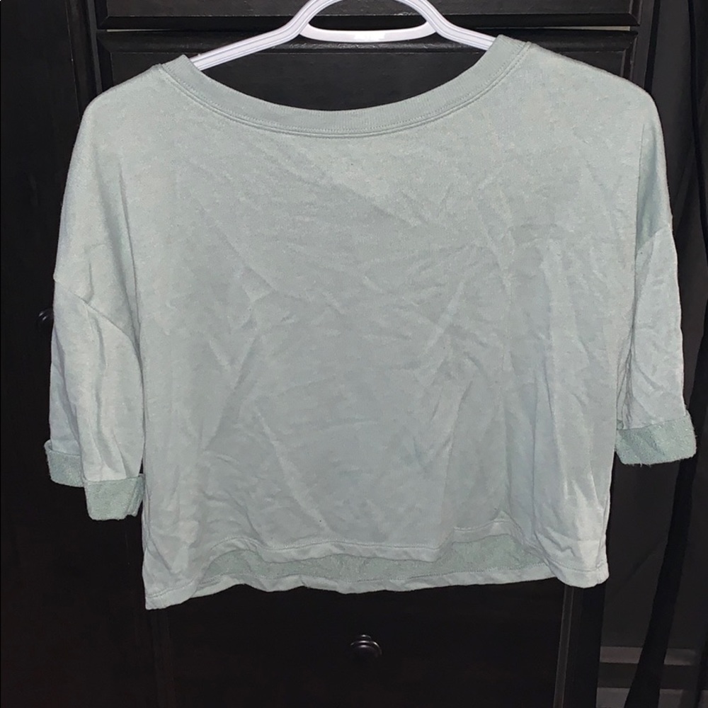 H&M cropped sweater tee